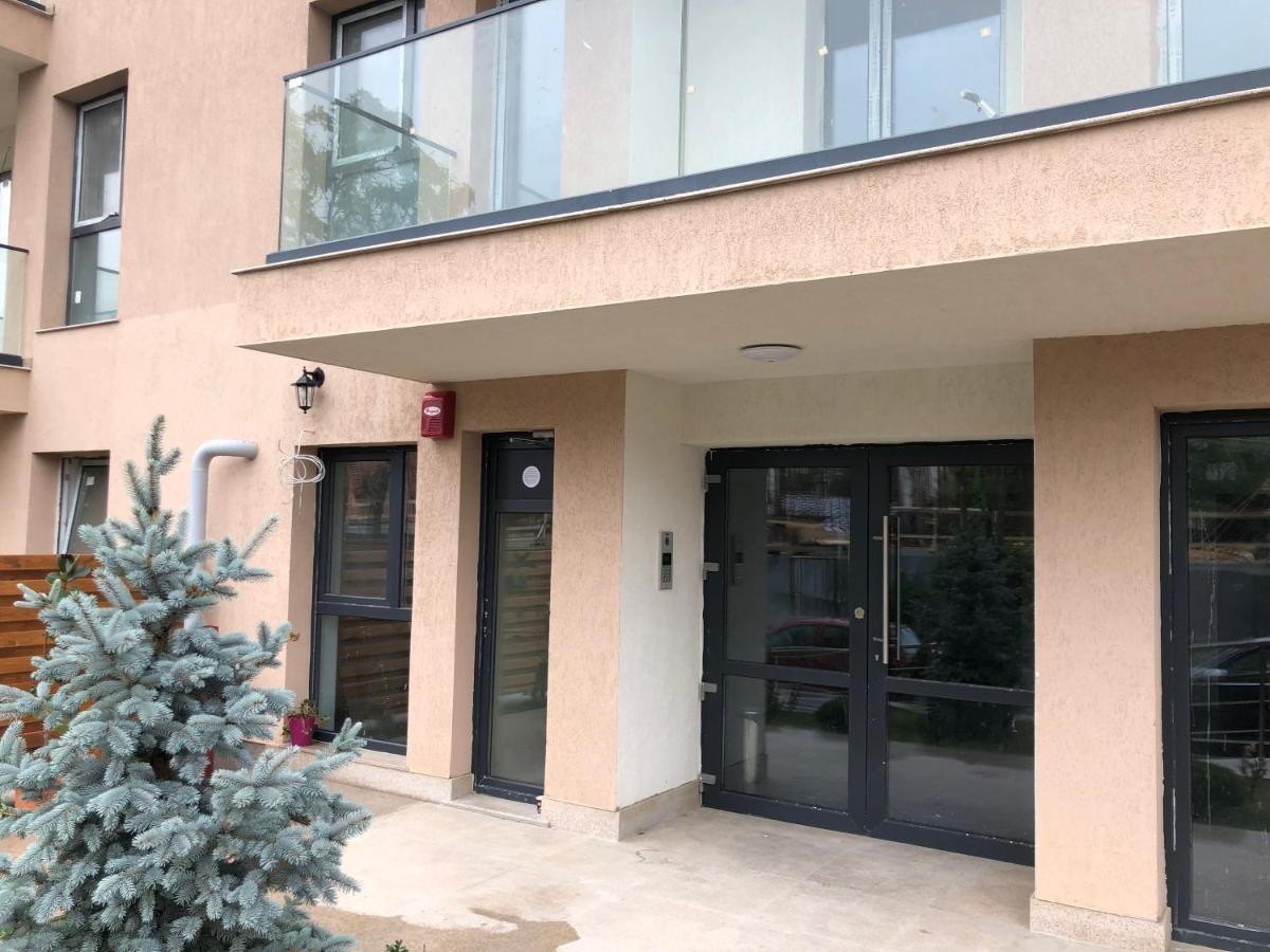 Luxury Westpark 2-Room Apartment Lakeview W5 Букурещ Екстериор снимка